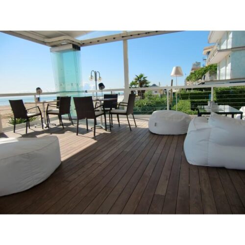 Deska tarasowa thermo jesion 20x132 mm D4sg2