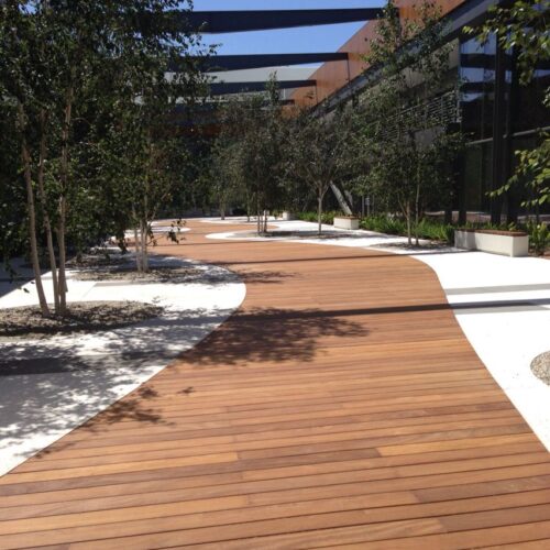 Deska tarasowa thermo jesion 20x132 mm D4sg2